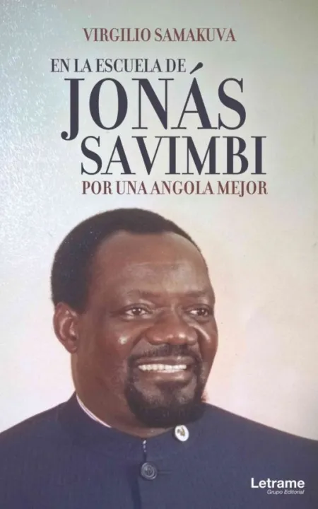 En la Escuela de Jonás Savimbi. Por una Angola Mejor