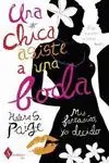 Una Chica Asiste a una Boda